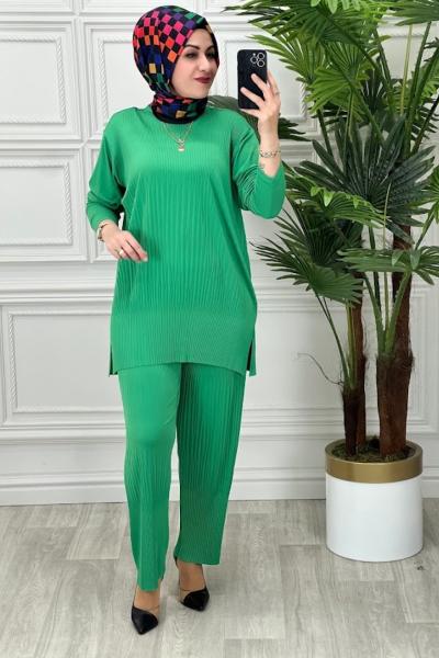 10209 Takım  Yeşil