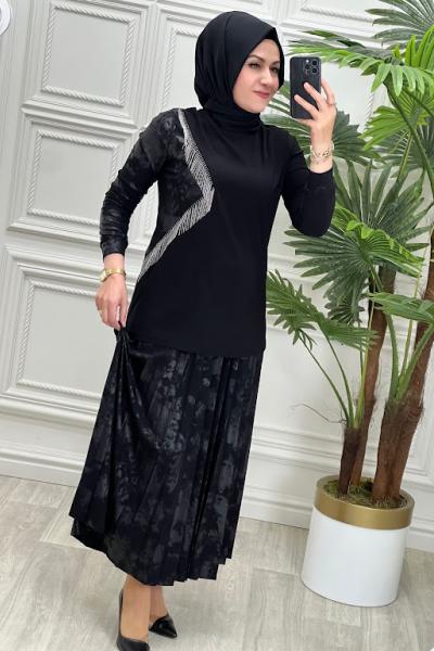 1088 Zincir Detay Etekli Takım Siyah